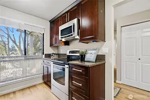 1619 102nd Pl NE, Bellevue, WA 98004 - Photo 8