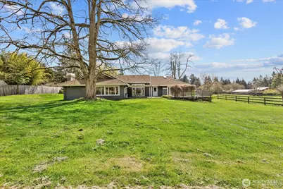 20528 NE Union Hill Road, Redmond, WA 98053 - Photo 26