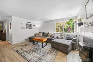 809 148th St Ct E, Tacoma, WA 98445 - Photo 4