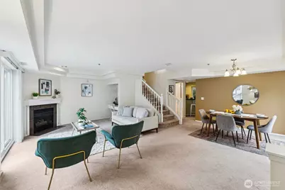 16219 Northup Way #C-201, Bellevue, WA 98008 - Photo 4