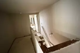 2323 99th St E, Tacoma, WA 98445 - Photo 8