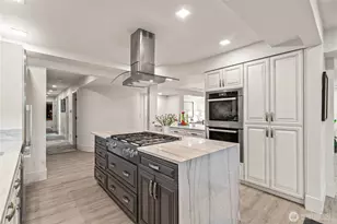 101 99th Ave NE, Bellevue, WA 98004 - Photo 8