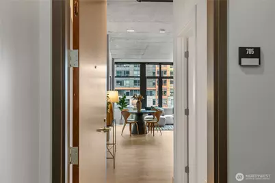 2720 3rd Avenue #705, Seattle, WA 98121 - Photo 24