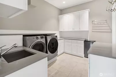 24030 Dolphin Lane, Mount Vernon, WA 98274 - Photo 32