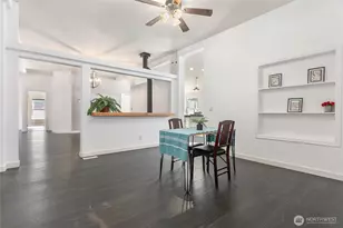 19667 Silver Creek Dr, Sedro Woolley, WA 98284 - Photo 16