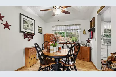 9505 29th Street Court E, Edgewood, WA 98371 - Photo 10