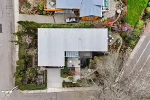 919 6th St W, Kirkland, WA 98033 - Photo 38