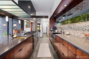 919 6th St W, Kirkland, WA 98033 - Photo 12