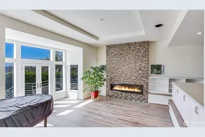 8158 W Mercer Way, Mercer Island, WA 98040 - Photo 18