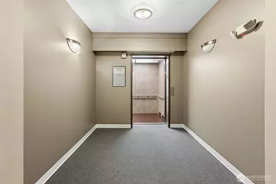 1736 10th Avenue NE #C213, Issaquah, WA 98209 - Photo 18