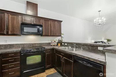 1736 10th Avenue NE #C213, Issaquah, WA 98209 - Photo 6