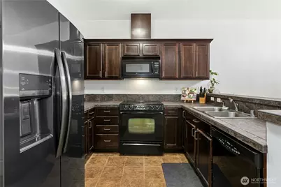 1736 10th Avenue NE #C213, Issaquah, WA 98209 - Photo 8