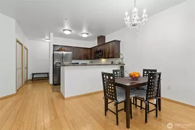 1736 10th Avenue NE #C213, Issaquah, WA 98209 - Photo 4