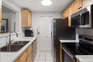 14206 NE 181st Pl, Woodinville, WA 98072 - Photo 16