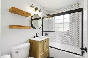 16714 SE Newport Way, Bellevue, WA 98006 - Photo 12