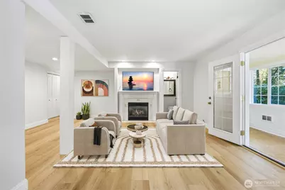 16714 SE Newport Way, Bellevue, WA 98006 - Photo 14