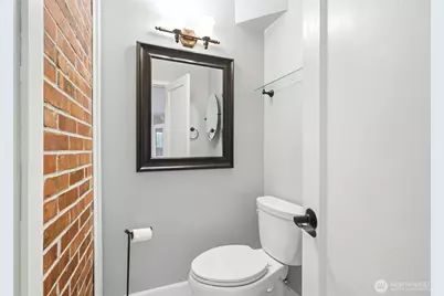 16714 SE Newport Way, Bellevue, WA 98006 - Photo 16