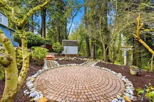 16714 SE Newport Way, Bellevue, WA 98006 - Photo 26