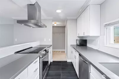 2409 S 222nd Street #B16, Des Moines, WA 98198 - Photo 10