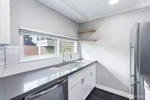 2409 S 222nd St, Des Moines, WA 98198 - Photo 10
