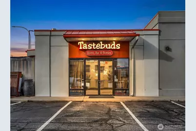 212 Fifth Street #A, Wenatchee, WA 98801 - Photo 1