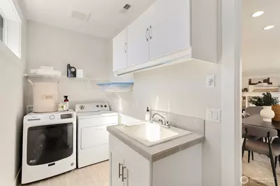 6136 Harbor Inlet Lane NW, Bremerton, WA 98311 - Photo 10