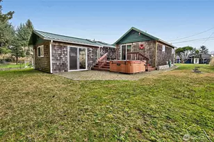 39 Oyehut Rd, Hoquiam, WA 98550 - Photo 1