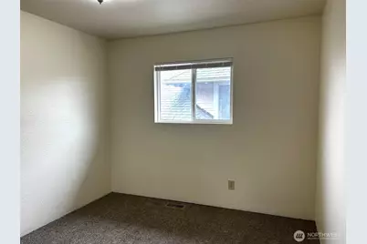 302 Crawford, Kelso, WA 98626 - Photo 10