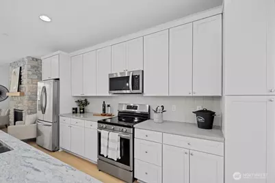 16 160th Place SE, Bothell, WA 98012 - Photo 6