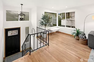 7038 Cleopatra Pl NW, Seattle, WA 98117 - Photo 2