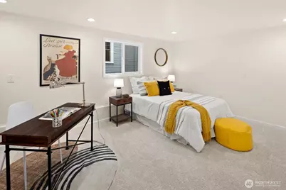 7038 Cleopatra Place NW, Seattle, WA 98117 - Photo 24