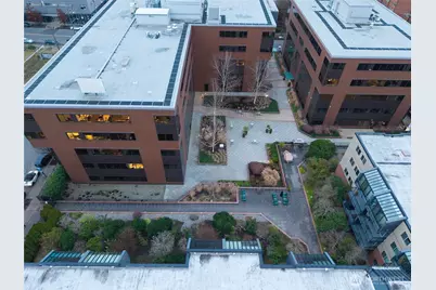 275 W Roy Street #412, Seattle, WA 98119 - Photo 20