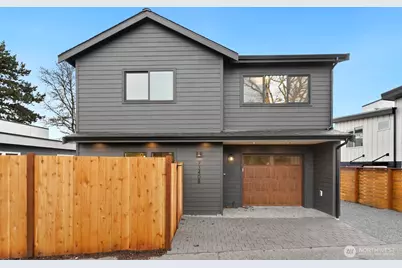 7340 B 40th Avenue NE, Seattle, WA 98115 - Photo 1