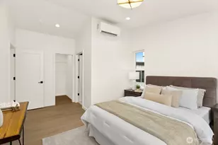 7340 B 40th Ave NE, Seattle, WA 98115 - Photo 16