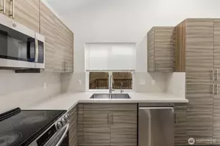 21659 SE 239th Pl, Maple Valley, WA 98038 - Photo 12