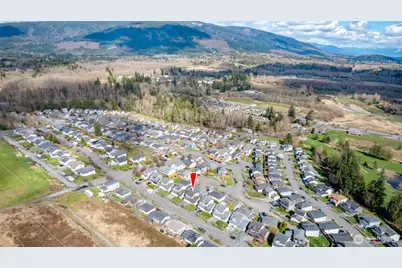 1240 Arrezo Drive, Sedro Woolley, WA 98284 - Photo 2