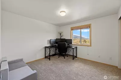 1240 Arrezo Drive, Sedro Woolley, WA 98284 - Photo 24