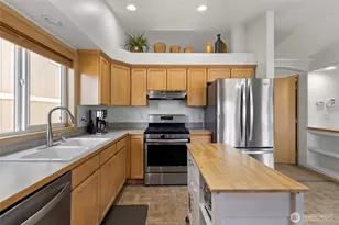 1240 Arrezo Dr, Sedro Woolley, WA 98284 - Photo 18