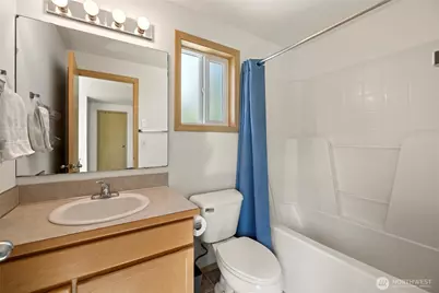 1240 Arrezo Drive, Sedro Woolley, WA 98284 - Photo 22