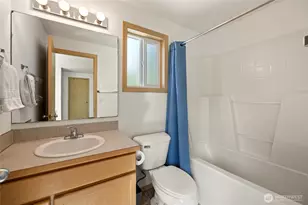 1240 Arrezo Dr, Sedro Woolley, WA 98284 - Photo 22