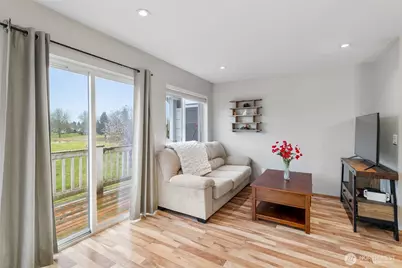 262 W Maberry Drive #201, Lynden, WA 98264 - Photo 4