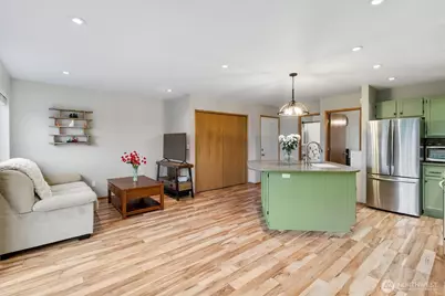 262 W Maberry Drive #201, Lynden, WA 98264 - Photo 6