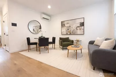 9553 Ashworth Avenue N #B, Seattle, WA 98103 - Photo 4