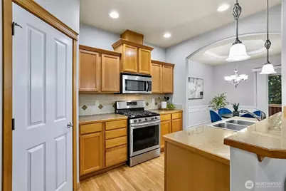 1912 106th Ave SE, Lake Stevens, WA 98258 - Photo 8