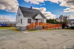 1760 S Burlington Blvd, Burlington, WA 98233 - Photo 2