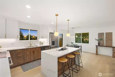 2518 36th Avenue W, Seattle, WA 98199 - Photo 10