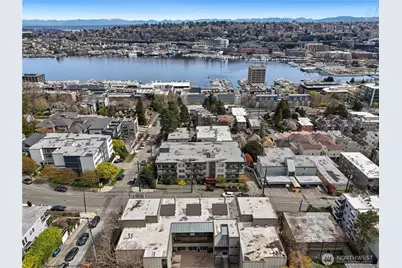 1250 Taylor Avenue N #105, Seattle, WA 98109 - Photo 32