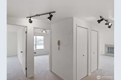 1250 Taylor Avenue N #105, Seattle, WA 98109 - Photo 16