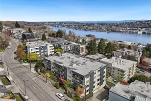 1250 Taylor Ave N, Seattle, WA 98109 - Photo 4