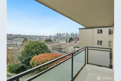 1250 Taylor Avenue N #105, Seattle, WA 98109 - Photo 2